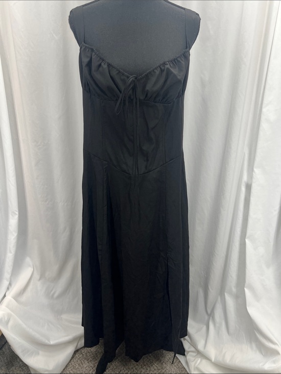 Dresses & Skirts - Women's XL Maxi Milkmaid Dress with Tie Front Pockets Witchy Renaissance